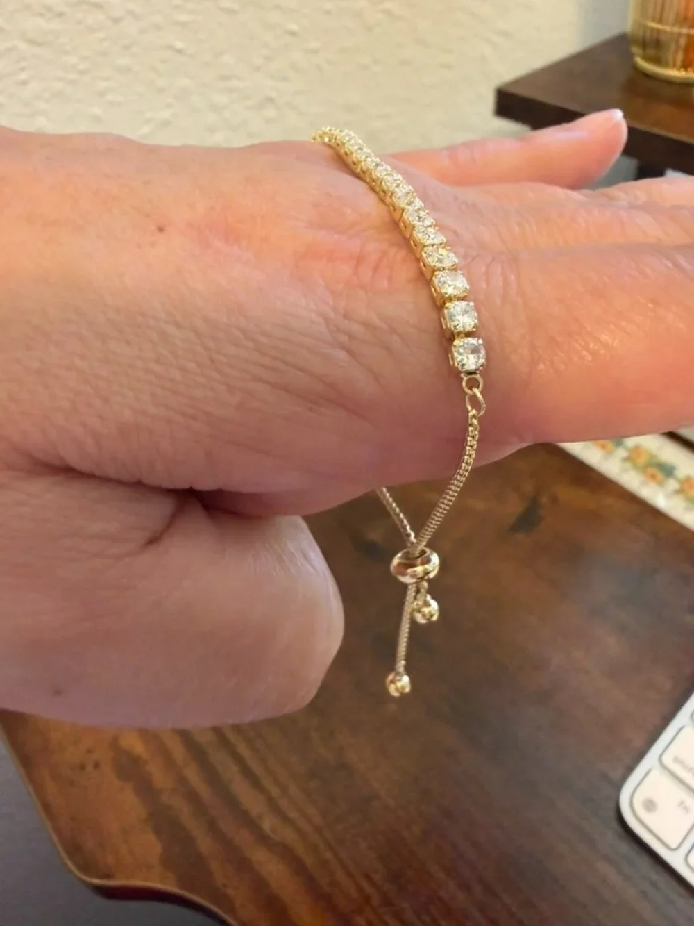 Elegant Adjustable Gold-Tone Tennis Bracelet – Sparkling Cubic Zirconia – Chic S